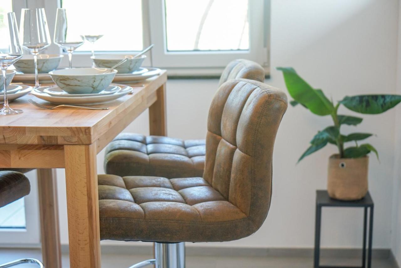 Penthouse-Wohnung I 100 Qm I Blick Auf Die Weinreben I Nespresso I Emma Matratzen 아우겐 외부 사진