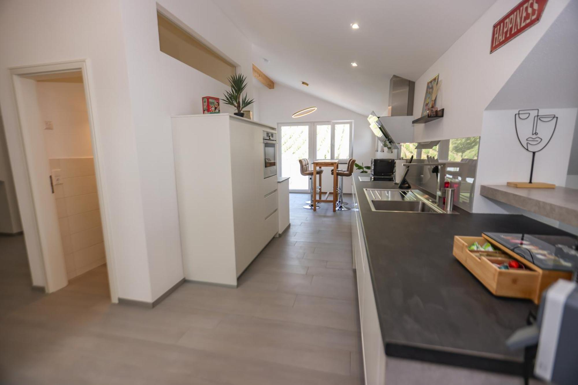 Penthouse-Wohnung I 100 Qm I Blick Auf Die Weinreben I Nespresso I Emma Matratzen 아우겐 외부 사진