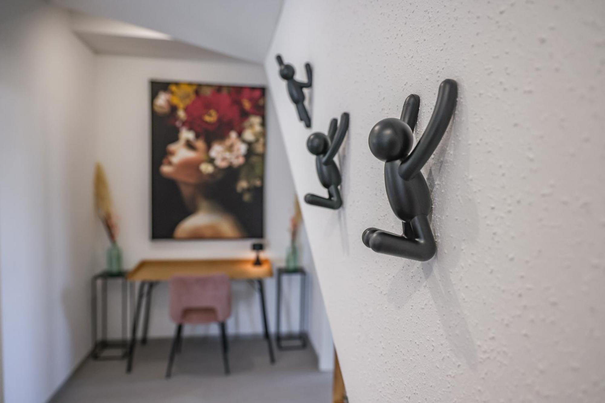 Penthouse-Wohnung I 100 Qm I Blick Auf Die Weinreben I Nespresso I Emma Matratzen 아우겐 외부 사진