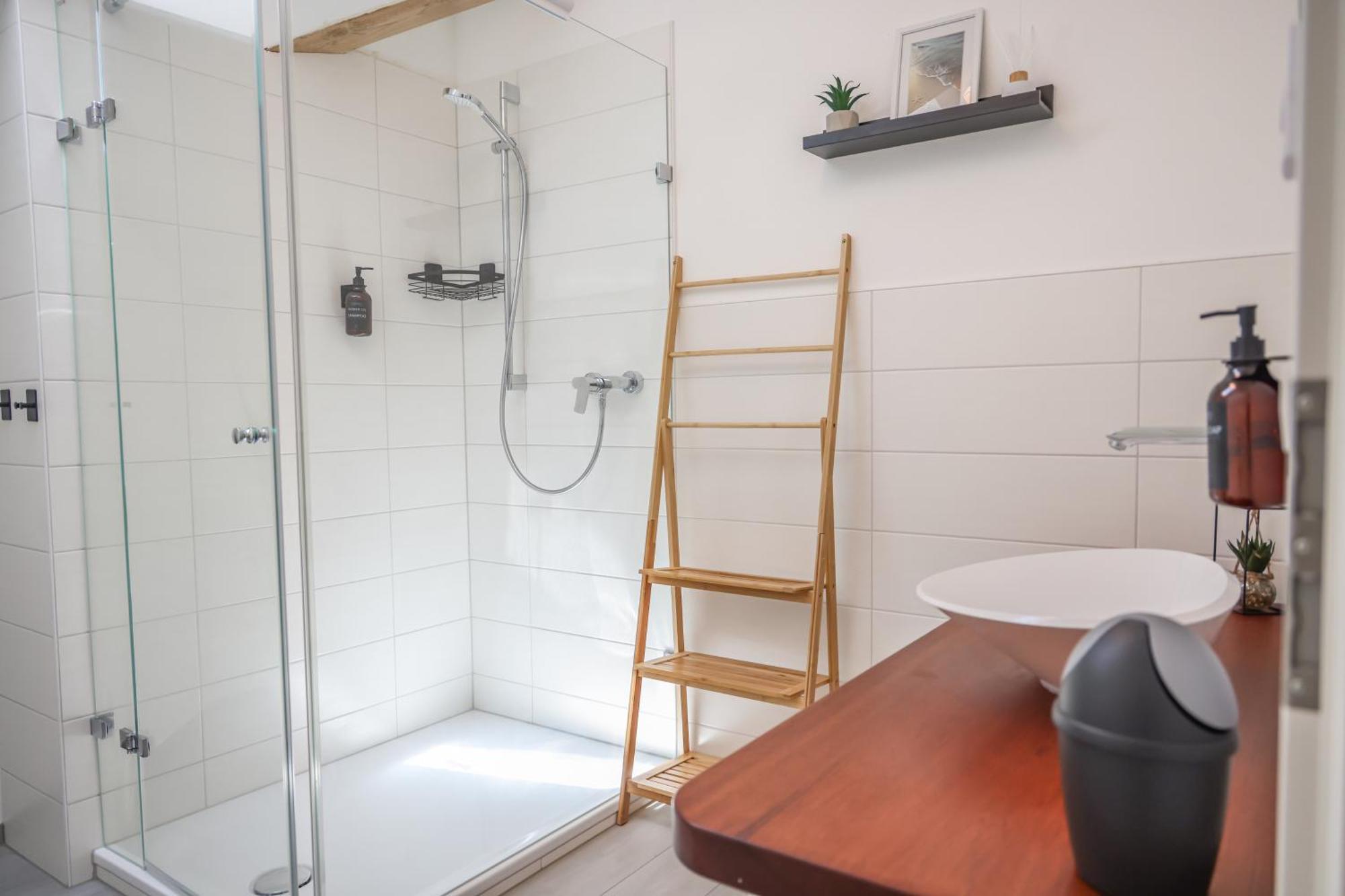 Penthouse-Wohnung I 100 Qm I Blick Auf Die Weinreben I Nespresso I Emma Matratzen 아우겐 외부 사진